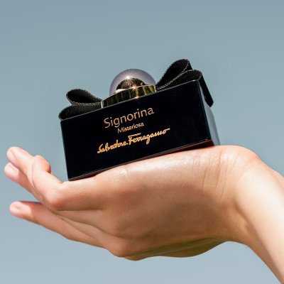 parfum-femme-salvatore-ferragamo-signorina-misteriosa-eau-de-parfum-50ml-parfums-de-france-5